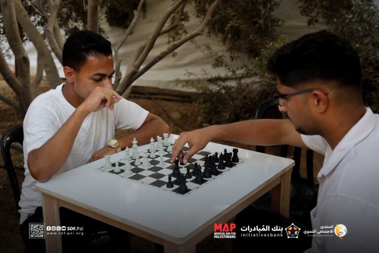 مبادرة مجاورتنا.. الشباب في جلسة أمان